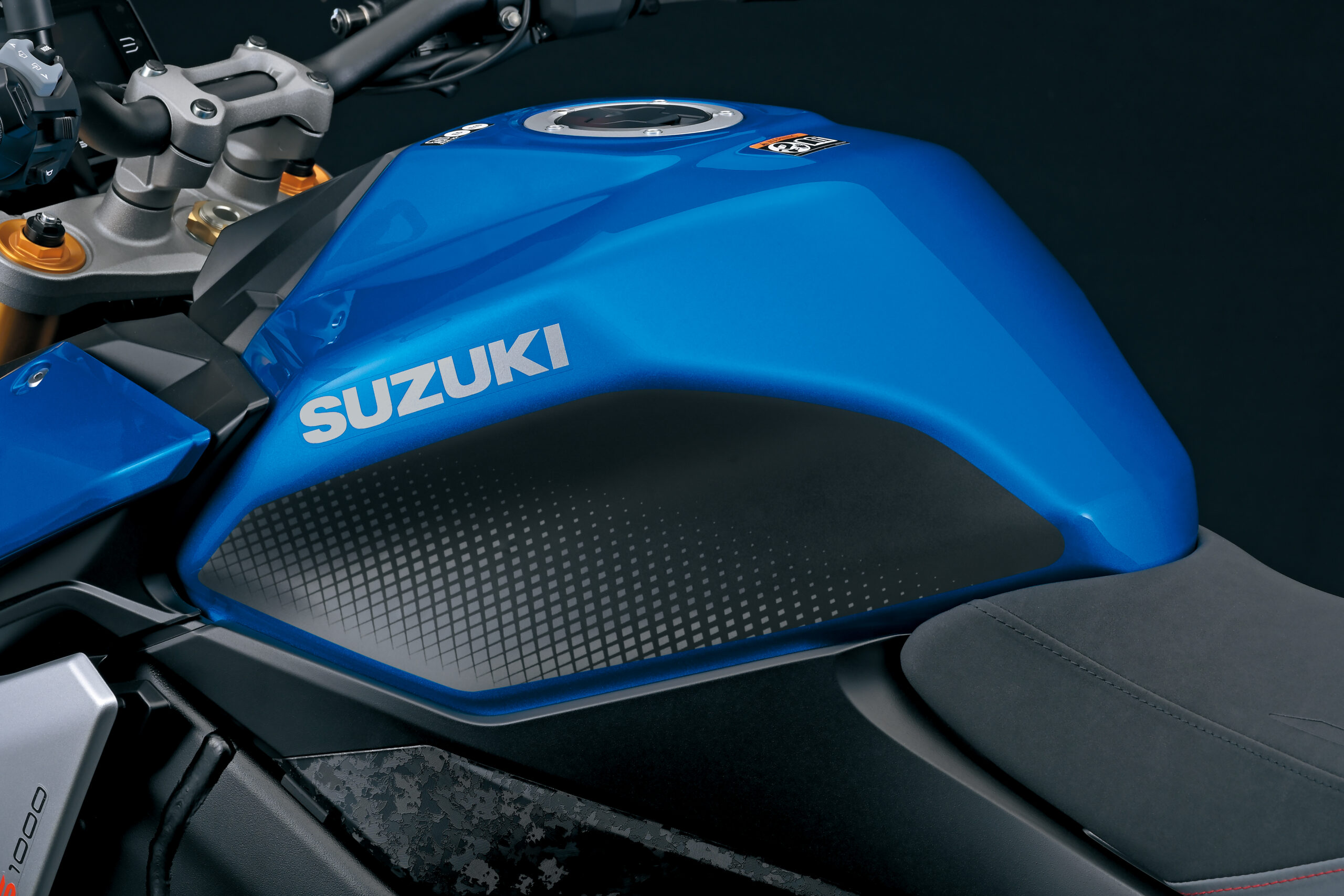 GSX S M FuelTankProtectionFoilB